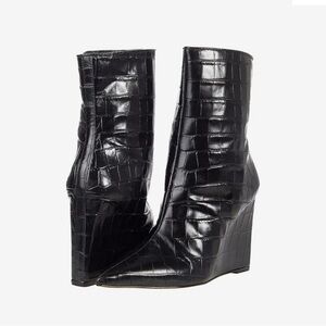 Schutz Asya Black Croc-Embossed Wedge Boots - 7B NWOT